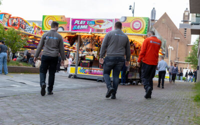 Veiligheid op Kermissen: Onze Ervaring met Grote en Kleine Evenementen
